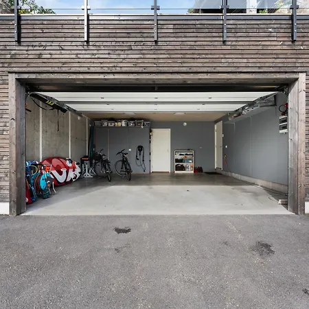 Seaside Serenity - With Sea Access, Langenes Ferienhaus Kristiansand